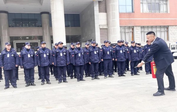 長沙紅光保安服務有限公司,長沙安保服務,長沙安全服務,長沙非武裝押運,勞務派遣服務